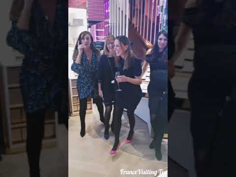 Entering the brand new Lancôme FlagshipStore in the Champs-Élysées Avenue, Paris