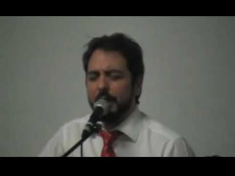 potito cantando parte .5."http://jesucristo86.skyrock.com/"