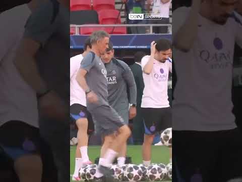 🤣 Luis Enrique qui tente le petit pont sur Vitinha !