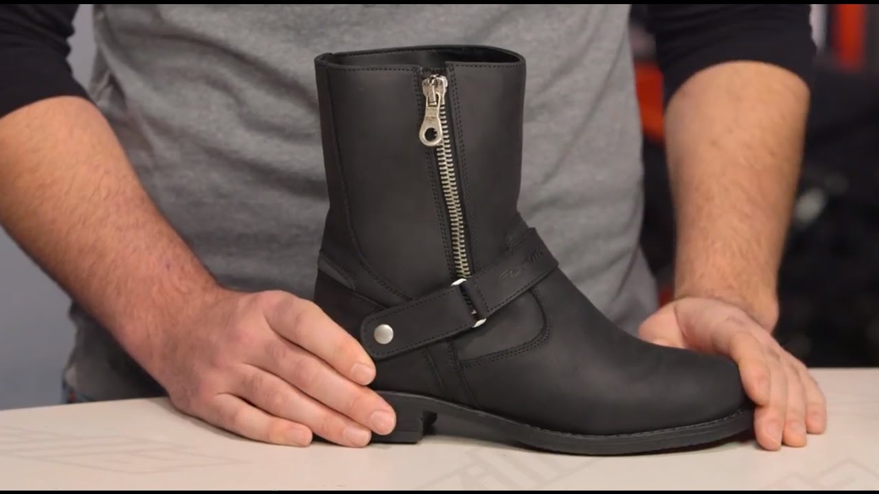 Forma Eva Women's Boots Review at RevZilla.com