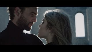 Coeur De Pirate - Carry On