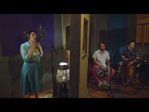 Sofía Viola y JuanaFe - Vete