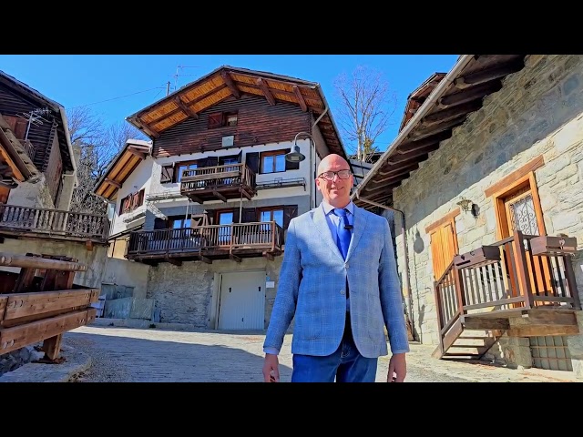 Trilocale con garage e terrazzo in vendita ad Ayas