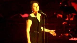 LUZ CASAL   UN NUEVO DIA BRILLARA