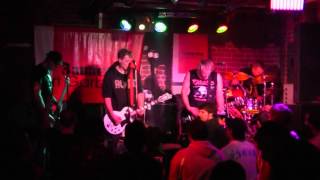 Rasta Knast - Reich Geworden / Legale Verbrecher (live in Moscow)