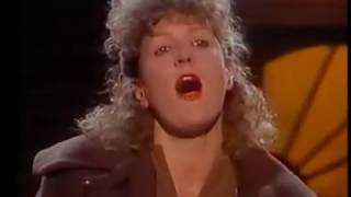 BARBARA DICKSON - EASY TERMS (from Willy Russell's musical BLOOD BROTHERS)