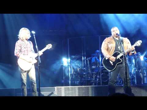 Casey James and Michael Lynche "To Love A Woman"