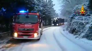 neve-vigili-del-fuoco-in-prima-linea-lungo-le-strade