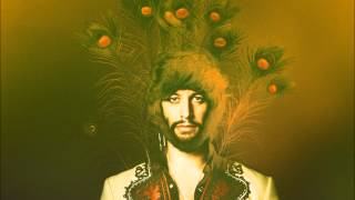 Me siento solo - Adanowsky