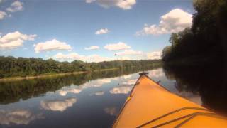 preview picture of video 'Kayaking the Mississippi River - August 3, 2013'