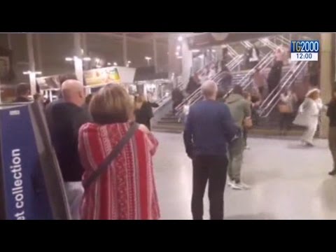 Manchester, attack at Ariana Grande concert: 22 dead. Here's what happened.