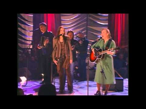 Iris DeMent   Mamas Opry