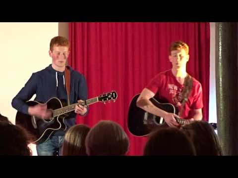 Brother Movement (BROMO) LIve @Cologne Hinterhofsalon -  I See Fire (Cover Ed Sheeran)