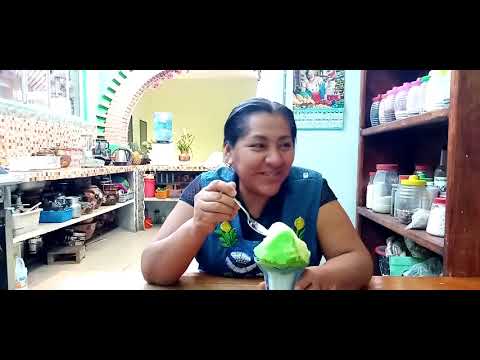 Assim se prepara a neve de garrafa em Oaxaca