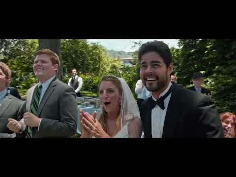 Mike and Dave Need Wedding Dates trailer frame of wedding ceremony under palm trees