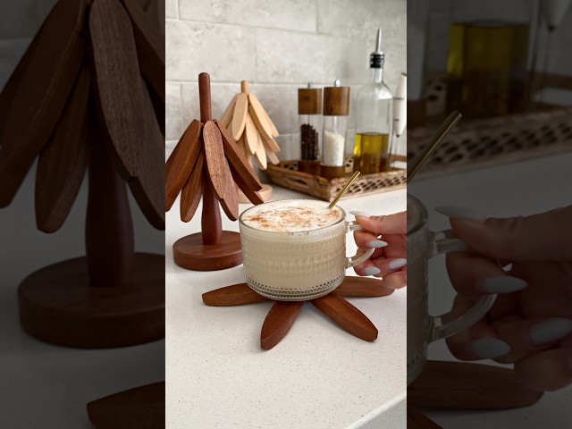 Vídeo relacionado con ANATTASOUL 9Pcs Ama De Casa Retro Posavasos Madera, Posavasos De Madera, Reutilizables, Redondos, Drink Coasters, Taza para Café, Bar, Cocina, Restaurante