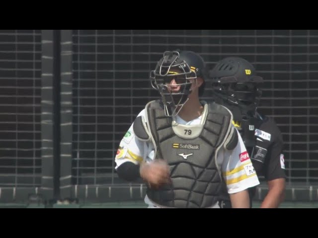 【ファーム】一瞬の隙を逃さない!! ホークス・渡邉陸 素早い牽制でランナーをアウトに!! 2024年9月8日 福岡ソフトバンクホークス 対 広島東洋カープ