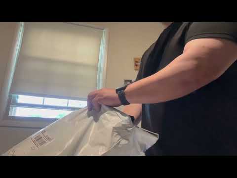 Telfar Mock neck unboxing