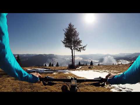 Dealu Negru - Bălcești - Dealu Botii - Râșca