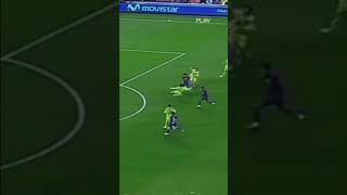 Download lagu Leo Messi dribble the whole team😳 mp3 Download lagu Leo Messi dribble the whole team😳 mp3