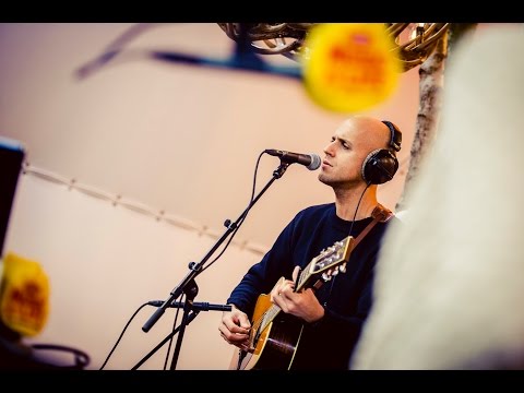 Milow - Ayo Technology (Music For Life 2015)