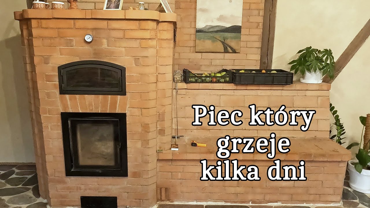 Piec który grzeje przez kilka dni. Jak działa piec akumulacyjny? Różnica między piecem i kominkiem.