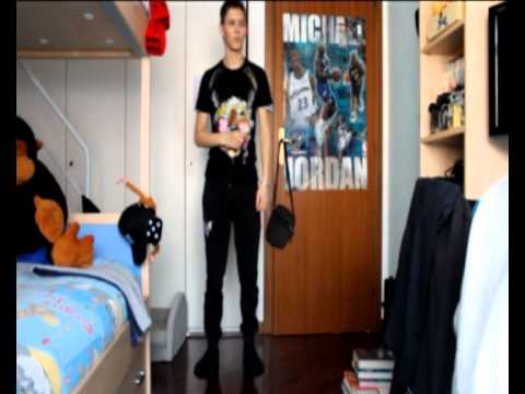 Alex Kassel ft. Adam Joseph - Chasing The Dream | by Gneck