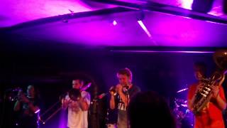 LaBrassBanda - Doda Hos - Live in der Alten Mälzerei (03.12.14)