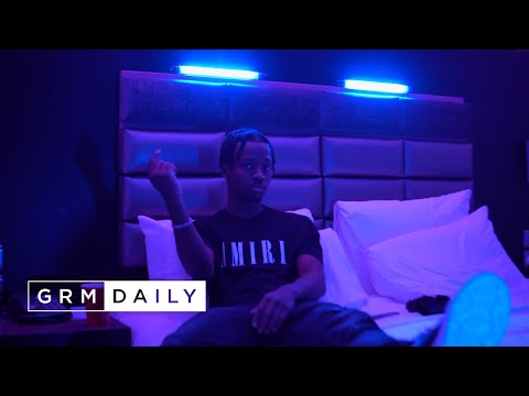 Dee L - 4 AM [Music Video] | GRM Daily