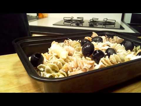 download lagu mp3 mp4 Eatwell Tuna, download lagu Eatwell Tuna gratis, unduh video klip Eatwell Tuna