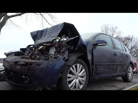 PKW fährt auf stehenden abbiegenden PKW - 2 Verletzte auf L471 in Meckenheim am 24.01.23