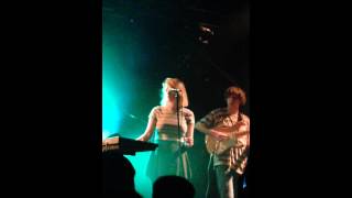 TOPS - Diamond Look  - Point Ephémère. 09- June - 2015