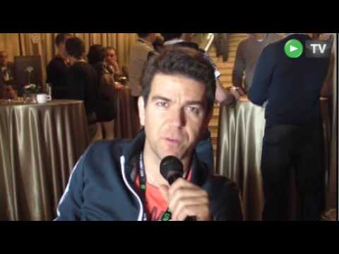 Patrik Ekwall tar över intervjun