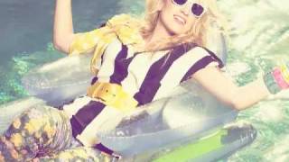 &quot;Love Is Endless&quot; by Mozella