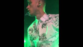 Mod Sun &amp; MGK - Shoot Em Down (Live) NYC