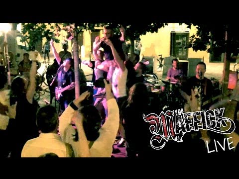 The Maffick [FULL CONCERT HD] - Se Arriviamo a 50€ Smettiamo