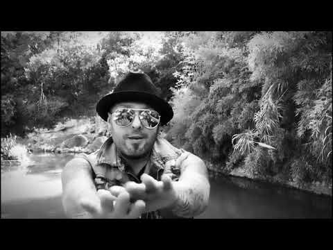 Enamorado (Official Music Video)