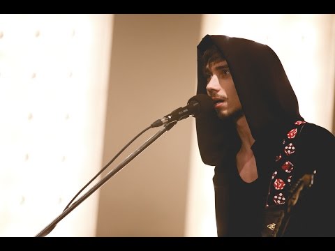 A. Le Coq Live Lounge - Avoid Dave - Perfect darkness