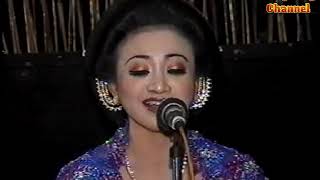 Download lagu Goro-goro KI BAYU AJI PAMUNGKAS - KIRUN, SANDIRONO, PERCIL, YUDHO Part 2 mp3 Download lagu Goro-goro KI BAYU AJI PAMUNGKAS - KIRUN, SANDIRONO, PERCIL, YUDHO Part 2 mp3