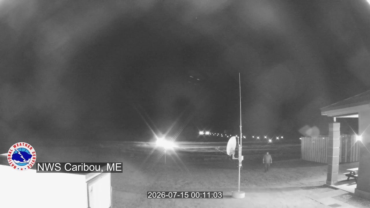 Live webcam view of Caribou Weather Station Sky View