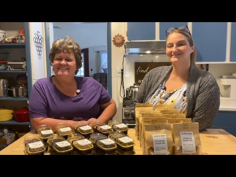 3 No-Bake Christmas Treats to Make This Year | Perfect for Gift Giving or Your Holiday Dessert Table