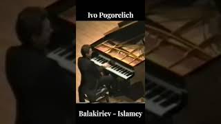 Download lagu How Different Pianists React to Early Applause!  #piano #classicalmusic mp3