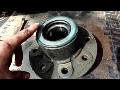 HowTo Dodge D250 Rear Axle Seal Replacement