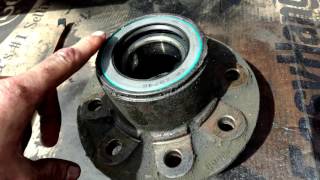 HowTo Dodge D250 Rear Axle Seal Replacement