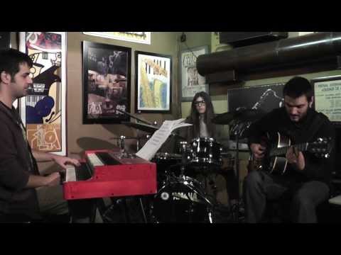 ALEX SALGUEIRO TRÍO - Kelly Blue (A Coruña, jazz Filloa 9.10.13) [HD]