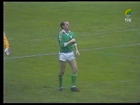 17/11/1982 European Championship Qualifyer IRELAND v SPAIN