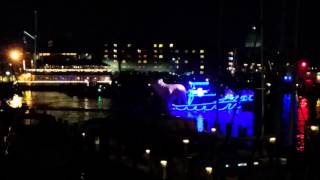 Annapolis 2014 parade of lights polar bear &amp; angel