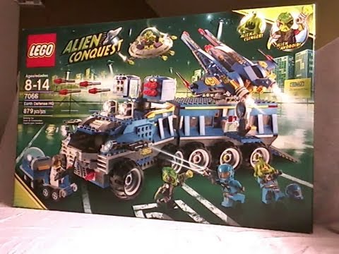 Vidéo LEGO Alien Conquest 7066 : Le QG de défense terrestre
