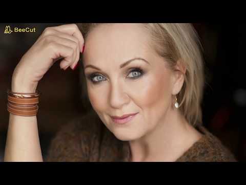 Bára Basiková - Souměrná