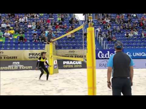 Agatha/Seixas (BRA) vs. Maria Clara/Carol (BRA) - Semi Final - Women World Tour Prag 24.05.2015
